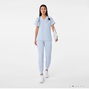 Figs, like new scrub set.  Pants (MP), top (M), color blue/gray